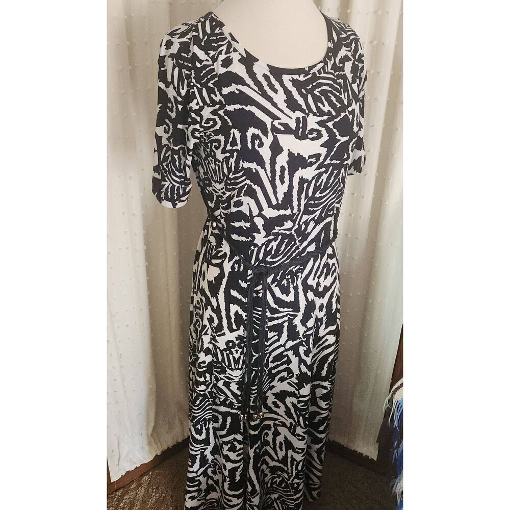 D17 Nina Leonard navy blue animal print maxi dress w braided tie stretchy NWOT